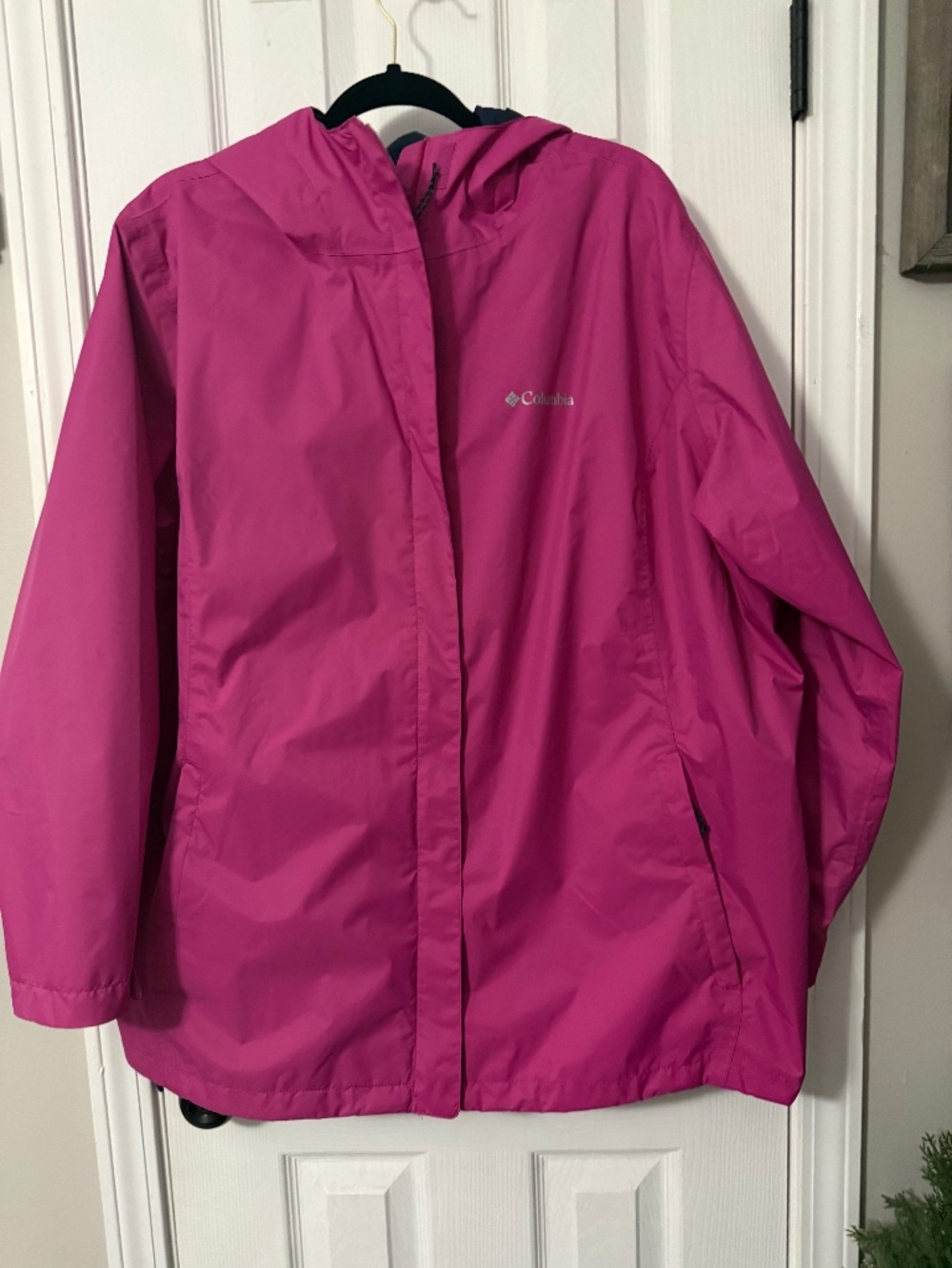 Women’s Columbia Rain Jacket